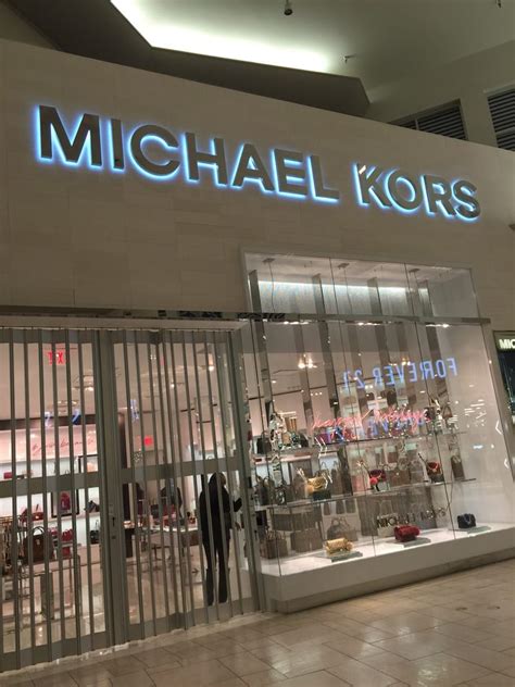 is michael kors cheaper in new york|michael kors willowbrook mall.